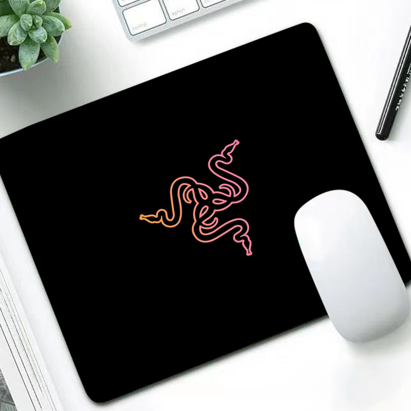 Podkładka pod mysz Razer Luxur – Pc Gaming Simulator recenzja i cena